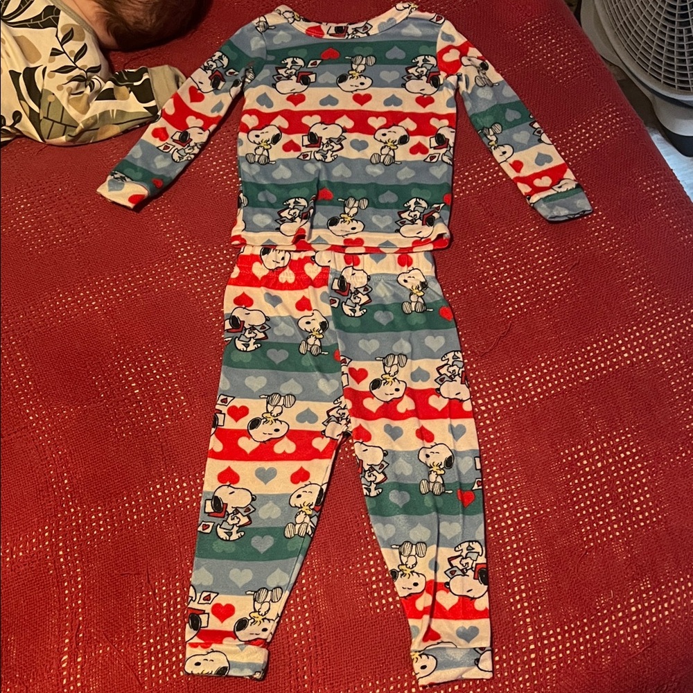 2T SNOOPY PAJAMA SET
